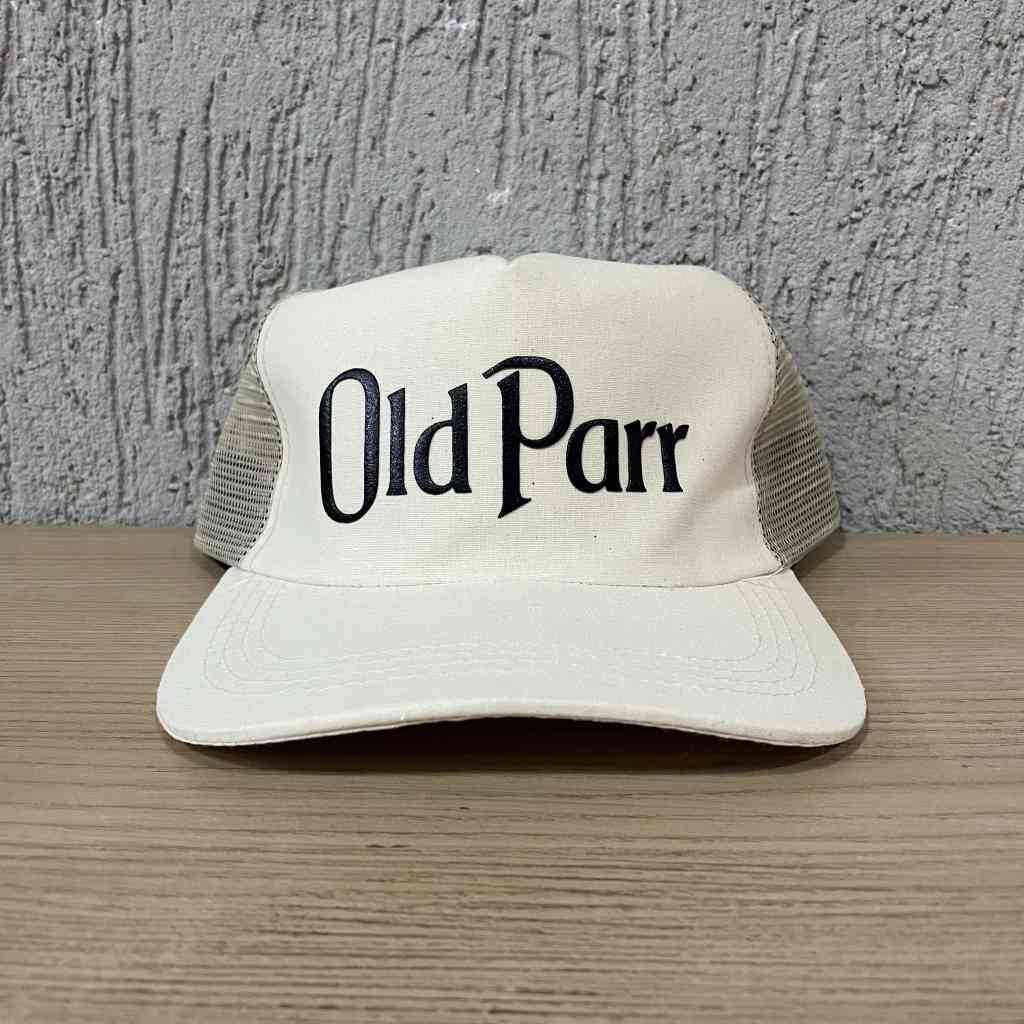 BONÉ OLD PARR BEGE