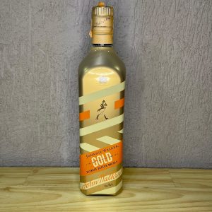 BEBIDA WHISKY JOHNNIE WALKER GOLD LABEL LIMITED EDITION DESIGN  DE  750ML